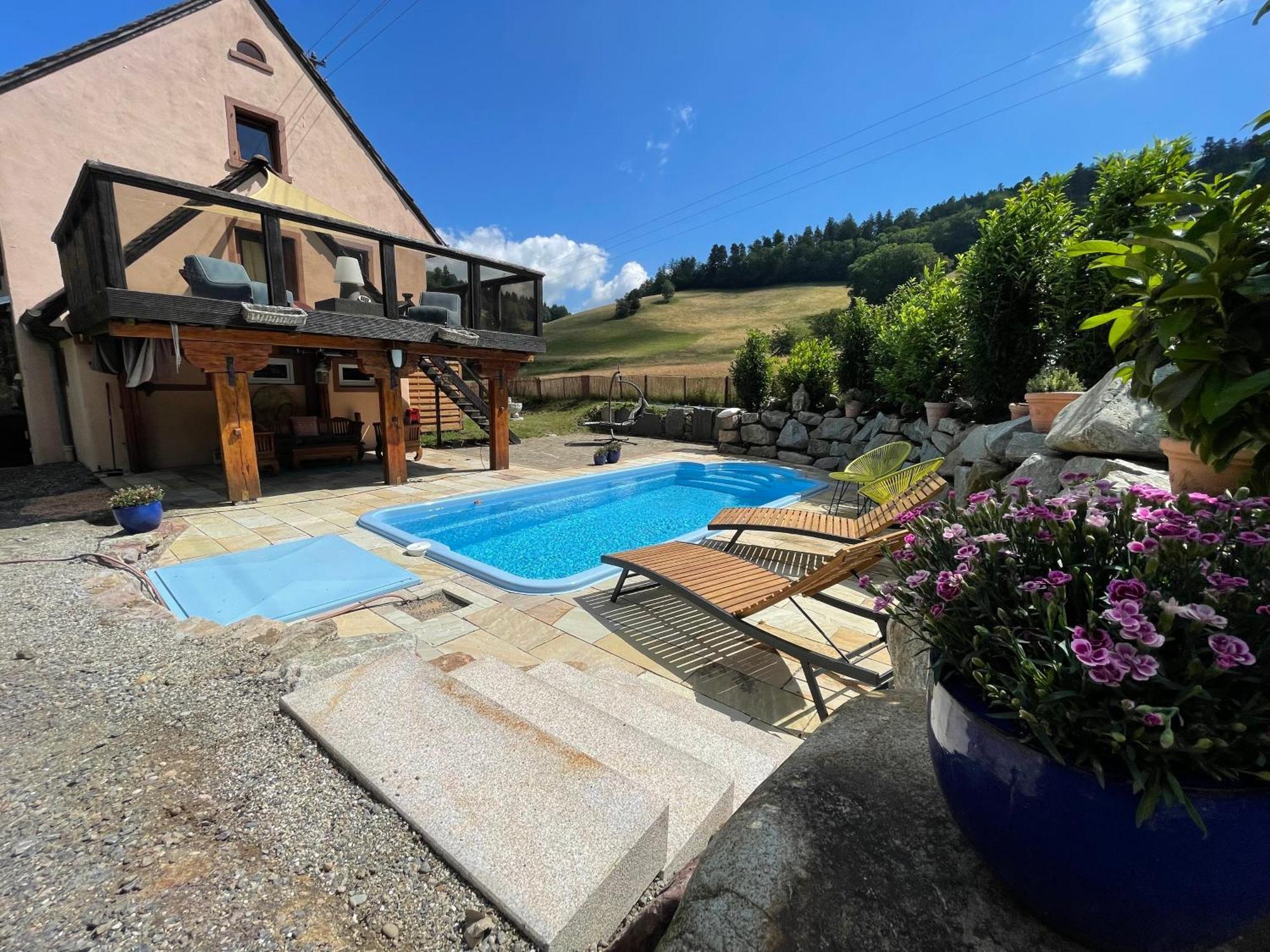 Ferienhaus Kappel Mit Pool Freiburg im Breisgau Luaran gambar